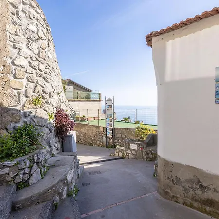 Estate4home - Casa Satriano