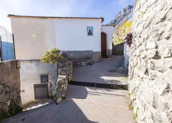 Estate4home - Casa Satriano *